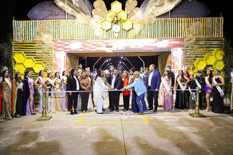 Saladas celebró su identidad y producción en la Fiesta de la Miel