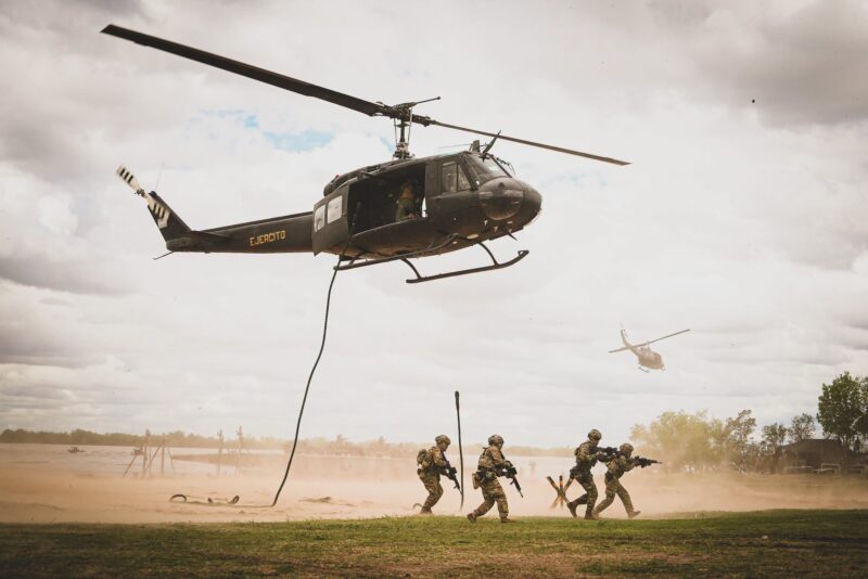 Ejercicio Arandú: desplegarán tropas y blindados militares en la frontera