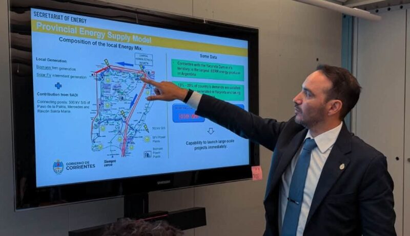 En Francia, Juan Pablo impulsó proyectos de infraestructura energética para Corrientes