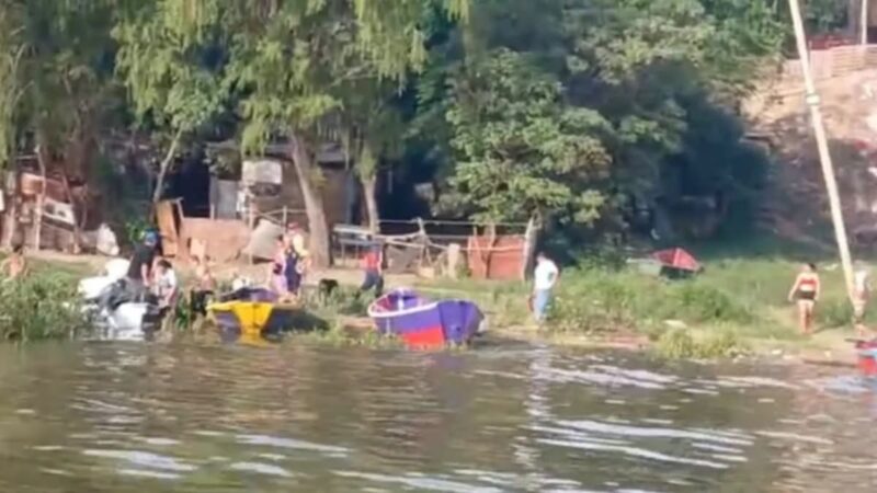 Misterio: buscan identificar al hombre hallado muerto en la costa correntina