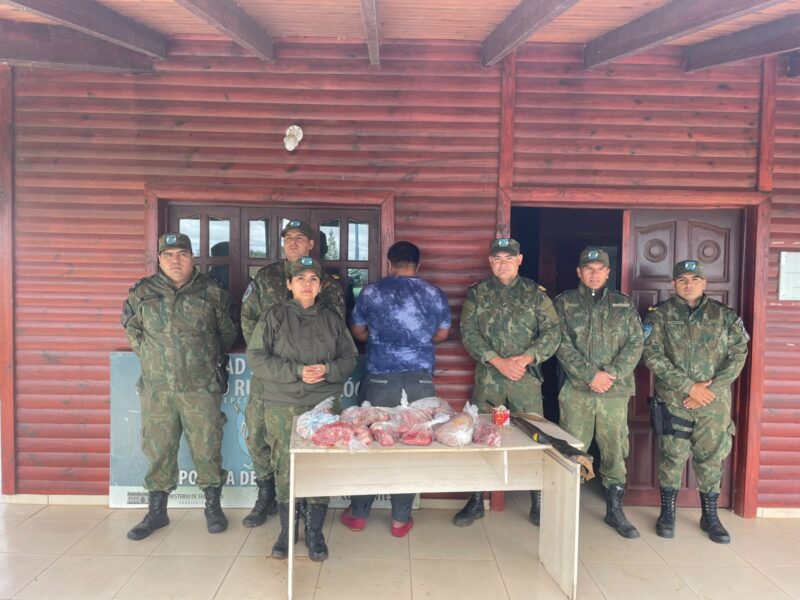Sorprenden a «cuatrero delivery» que vendía carne de abigeato a domicilio en Santa Rosa
