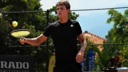 «Cali” Zárate avanzó a octavos de final en el Challenger de Guayaquil