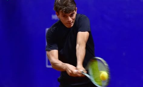 “Cali” Zárate batalló para meterse en octavos de final en Santa Cruz de la Sierra