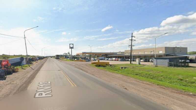 Piratas del asfalto saquearon tres camiones en la estación de servicios de Cuatro Bocas
