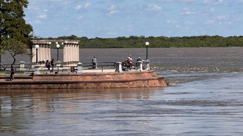 La Capital ya siente el acecho del Paraná