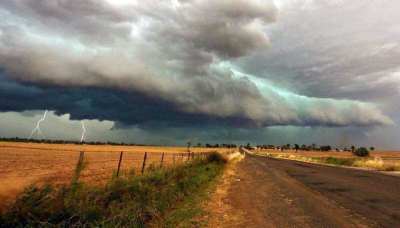 Lo último: doble alerta por tormentas fuertes para todo Corrientes